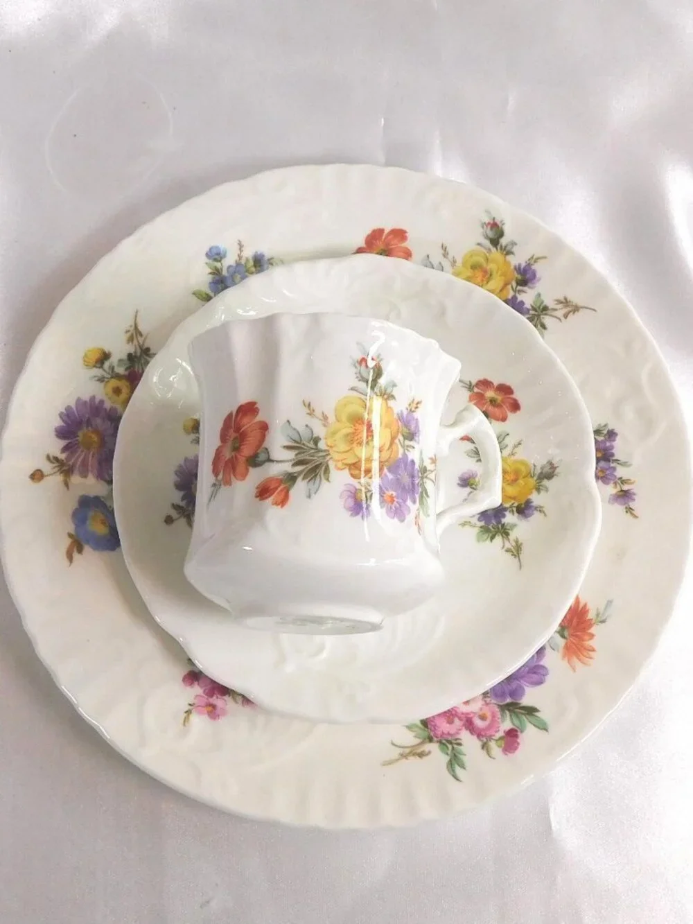 Hammersley Bone China Teacup Saucer and Luncheon Plate Set # 22229